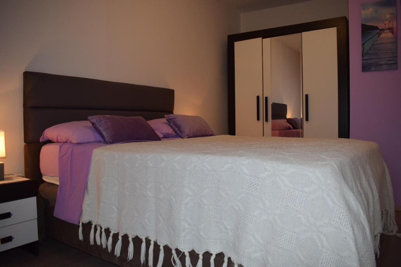 Apartments Sabina I Grapes Malinska Exterior foto
