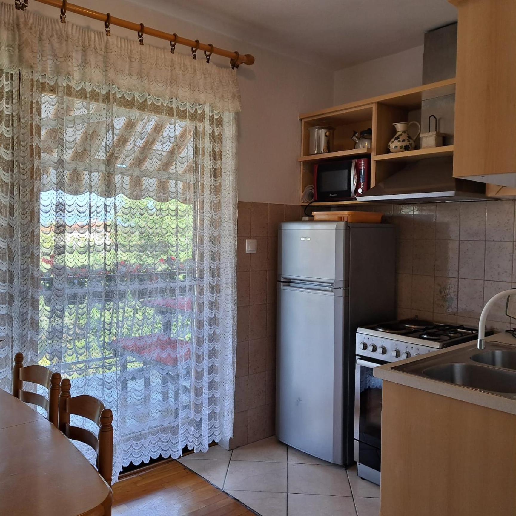 Apartments Sabina I Grapes Malinska Exterior foto